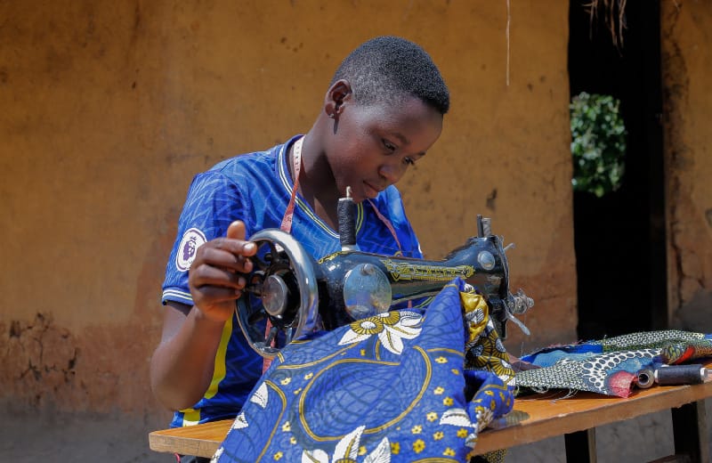 nurturing the economic independence of young women and girls 